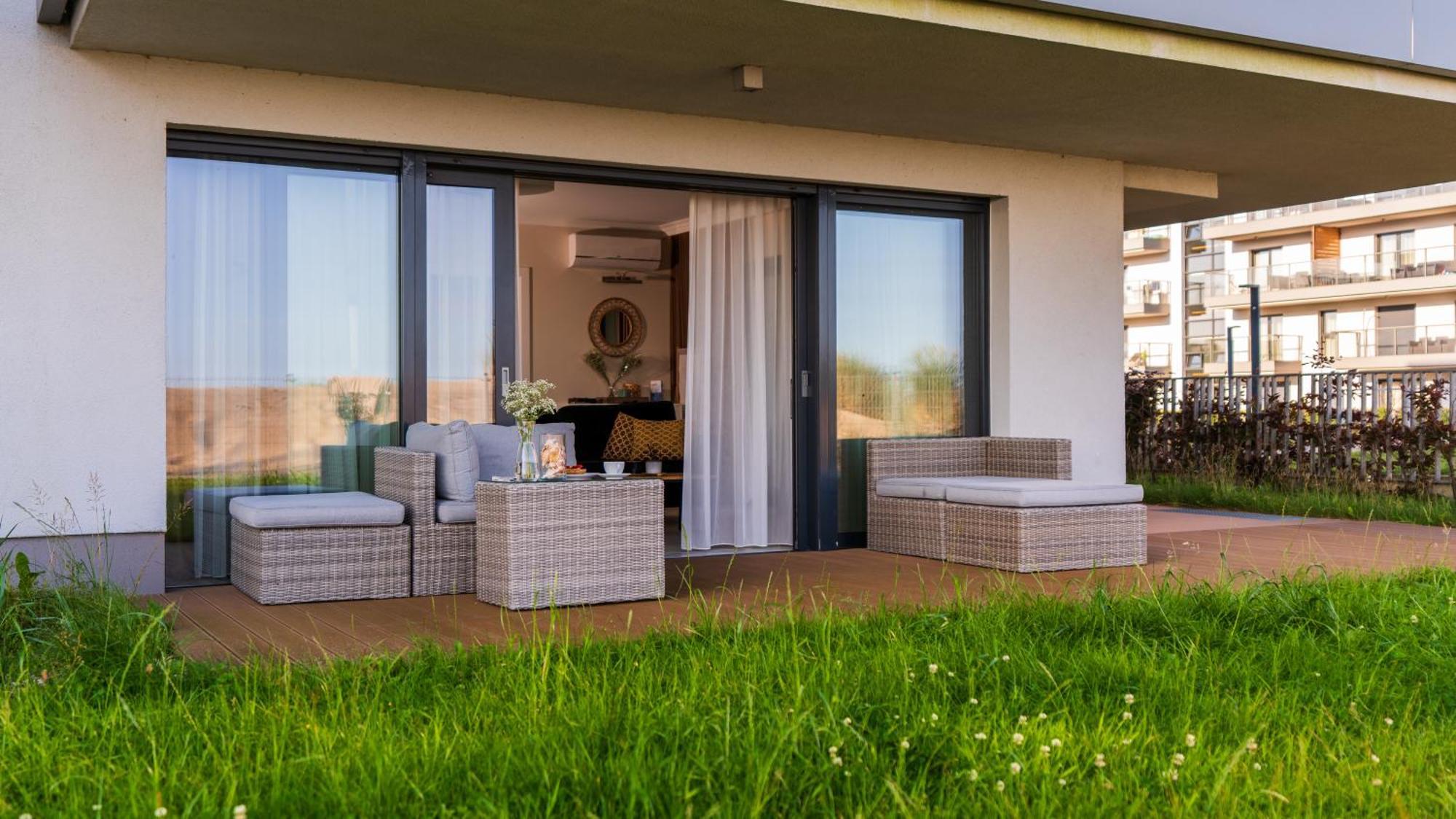 Apartament Odnowa Z Bezposrednim Widokiem Na Morze W Gardenia Dziwnow - Екстер'єр фото